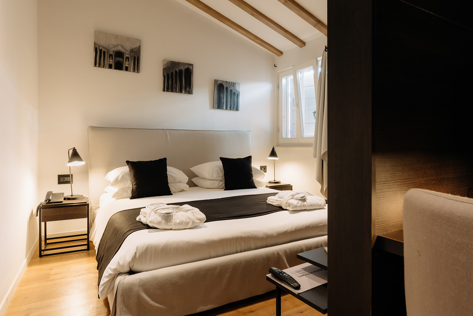 Deluxe Double Room With Old Town View