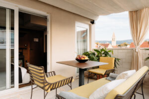 Double Room With Terrace With Landmark View